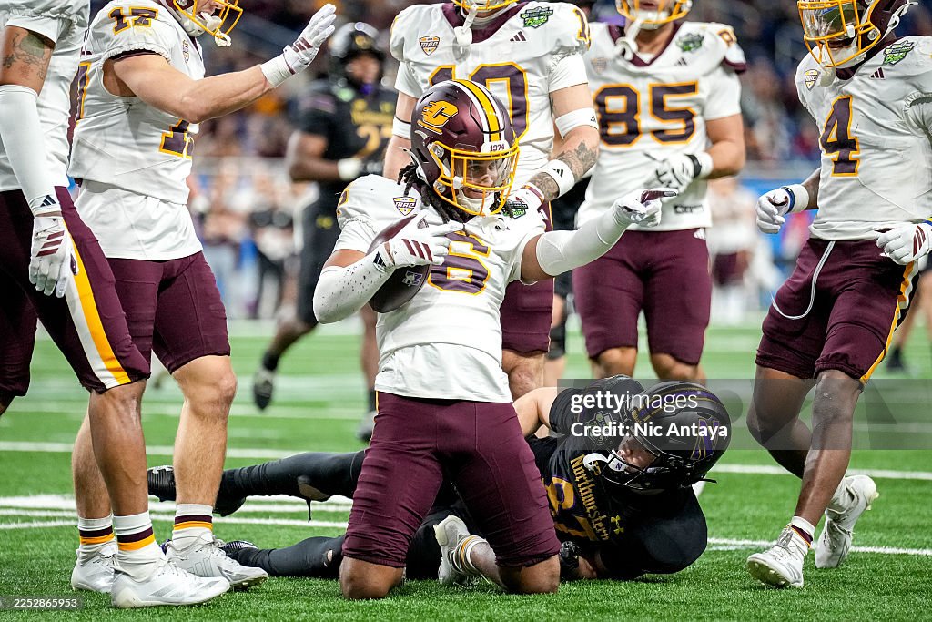 2025 GameAbove Sports Bowl - Northwestern v Central Michigan