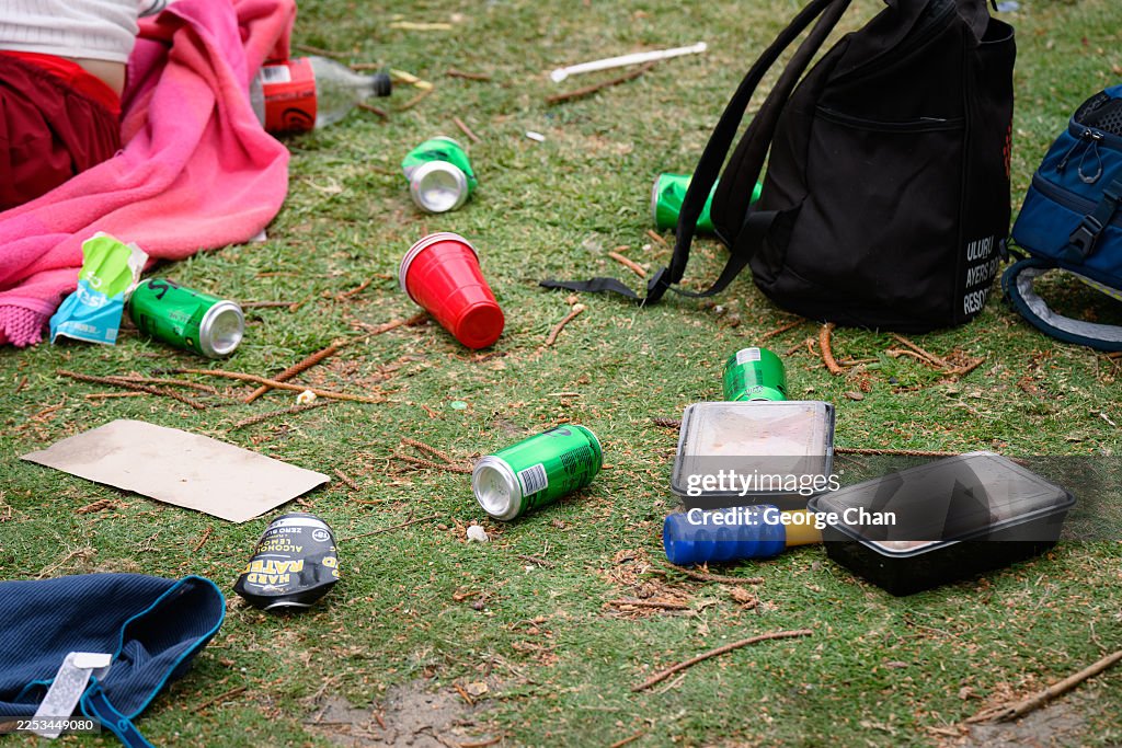 Australians Flock To Bondi Beach Over Christmas