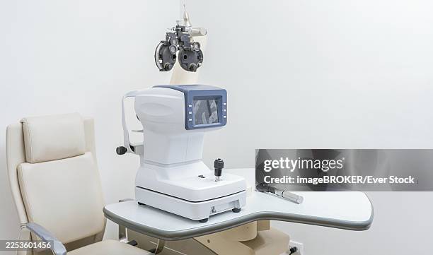 autorefractometer or visual test machine in laboratory. visual health, diagnostic equipment. ophthalmic refractometer - refractometer stock pictures, royalty-free photos & images