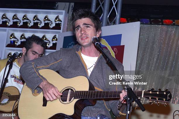 Juanes performs live at the press conference to announce the winners for the 2nd Annual Latin Grammy Awards held at the Conga Room in Los Angeles,...