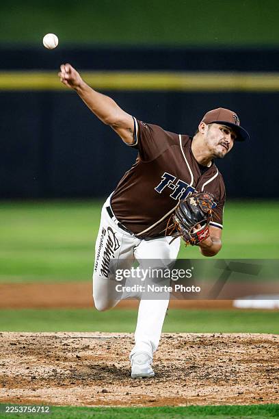 Raúl Carrillo starting pitcher for the Tucson Baseball Team pitches in the third inning during the Liga Mexicana del Pacifico game between Tucson...