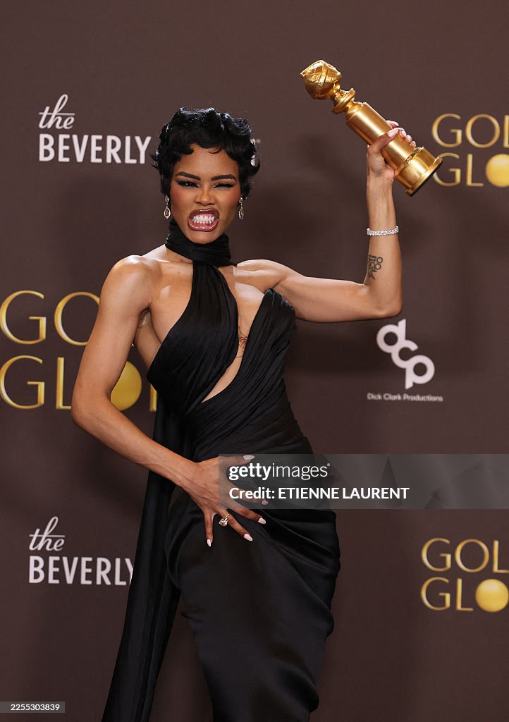 TOPSHOT-US-ENTERTAINMENT-FILM-TELEVISION-AWARD-GLOBES-PRESS ROOM