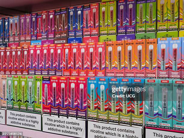 220 Vape Flavors Fotos de stock, imagens de alta resoluo e imagens - Getty Images 220 Vape Flavors Fotos de stock, imagens de alta resoluo e imagens - Getty Images