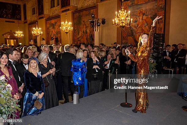 Vicky Leandros performs during the 2026 New Year's Reception of the Bavarian State Government at Residenz on January 09, 2026 in Munich, Germany.