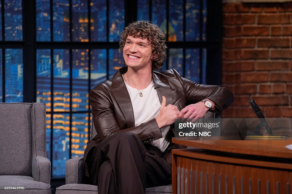 Late Night with Seth Meyers - Season 13