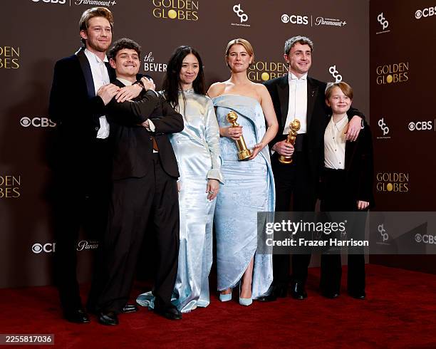 Joe Alwyn, Noah Jupe, Chloé Zhao, Jessie Buckley, Paul Mescal, and Jacobi Jupe, winners of the Best Motion Picture - Drama award for "Hamnet," pose...