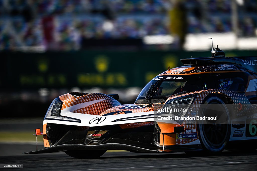 Mnm Racing Acura Meyer Shank Racing w/Curb Agajanian, Acura ARX-06, Fotografía de ...