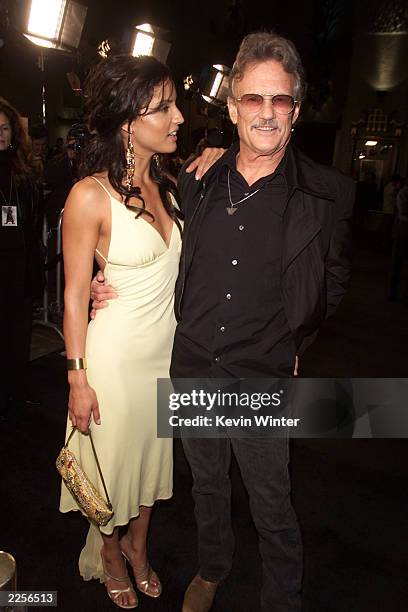 Leonor Varela and Kris kristofferson at the premiere of "Blade ll" at the Chinese Theater in Los Angeles, Ca. Thursday, March 21, 2002. Photo by...