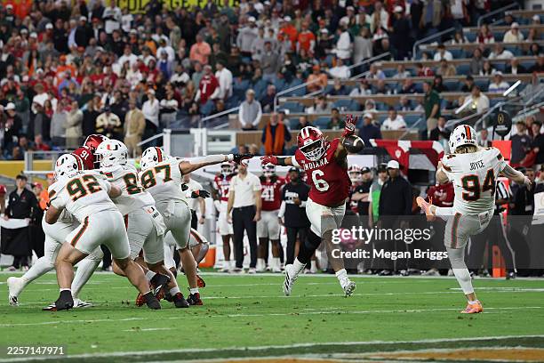 Mikail Kamara of the Indiana Hoosiers blocks a punt from Dylan Joyce of the Miami Hurricanes during the third quarter in the 2026 College Football...