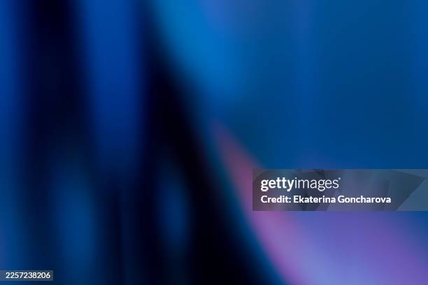 abstract blue color gradient background with light movement - fokus auf den hintergrund stock-fotos und bilder