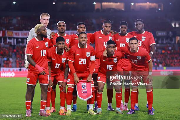 Team of Panama pose during an international friendly match between Panama and Mexico at Rommel Fernandez Stadium on January 22, 2026 in Panama City,...