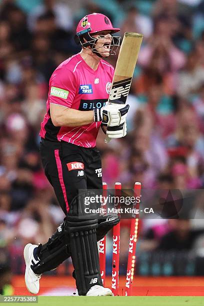 Steve Smith of the Sixers reacts after being bowled by Rishad Hossain of the Hurricanes during the BBL Challenger match between Sydney Sixers and...