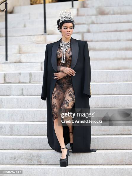 Schiaparelli - Outside Arrivals - Paris Fashion Week - Haute Couture Week Spring/Summer 2026 Schiaparelli - Outside Arrivals - Paris Fashion Week - Haute Couture Week Spring/Summer 2026