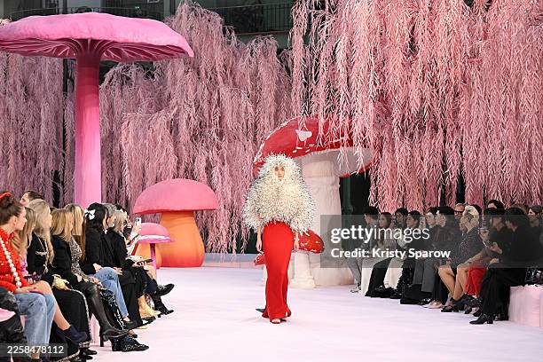 Model walks the runway during the Chanel Haute Couture Week Spring/Summer 2026 show as part of Paris Fashion Week on January 27, 2026 in Paris,...