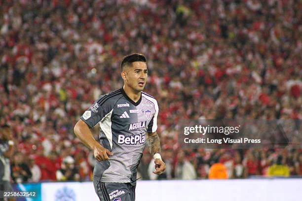 Junior F.C's Guillermo Paiva during the Superliga BetPlay Dimayor League second leg final between Independiente Santa Fe V Junior F.C in El Campin...