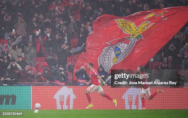 Evangelos Pavlidis of Benfica celebrates scoring his team's second goal during the UEFA Champions League 2025/26 League Phase MD8 match between SL...