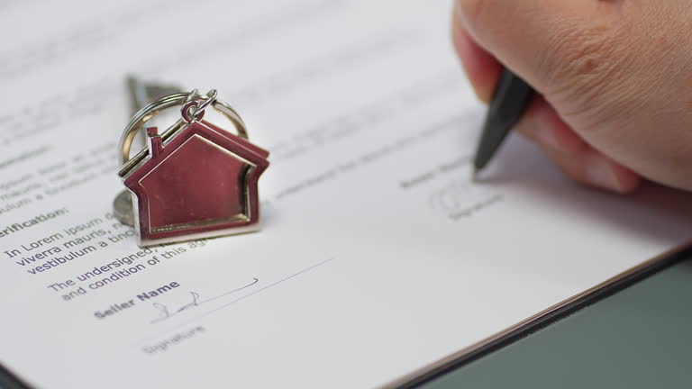 https://media.gettyimages.com/id/2258780121/video/close-up-hand-home-ownership-signing-contract-on-agreement-negotiation-or-legal-confirmation.jpg?b=1&s=640x640&k=20&c=QIboOZ4wG5hpwkernDAXwsoY3JhnVL0to8PDjvzUmgU=