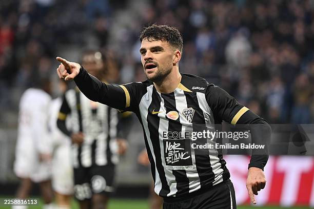 Louis MOUTON of Angers celebrate after scores during the Ligue 1 McDonald's match between Angers and Metz at Stade Raymond Kopa on February 1, 2026...