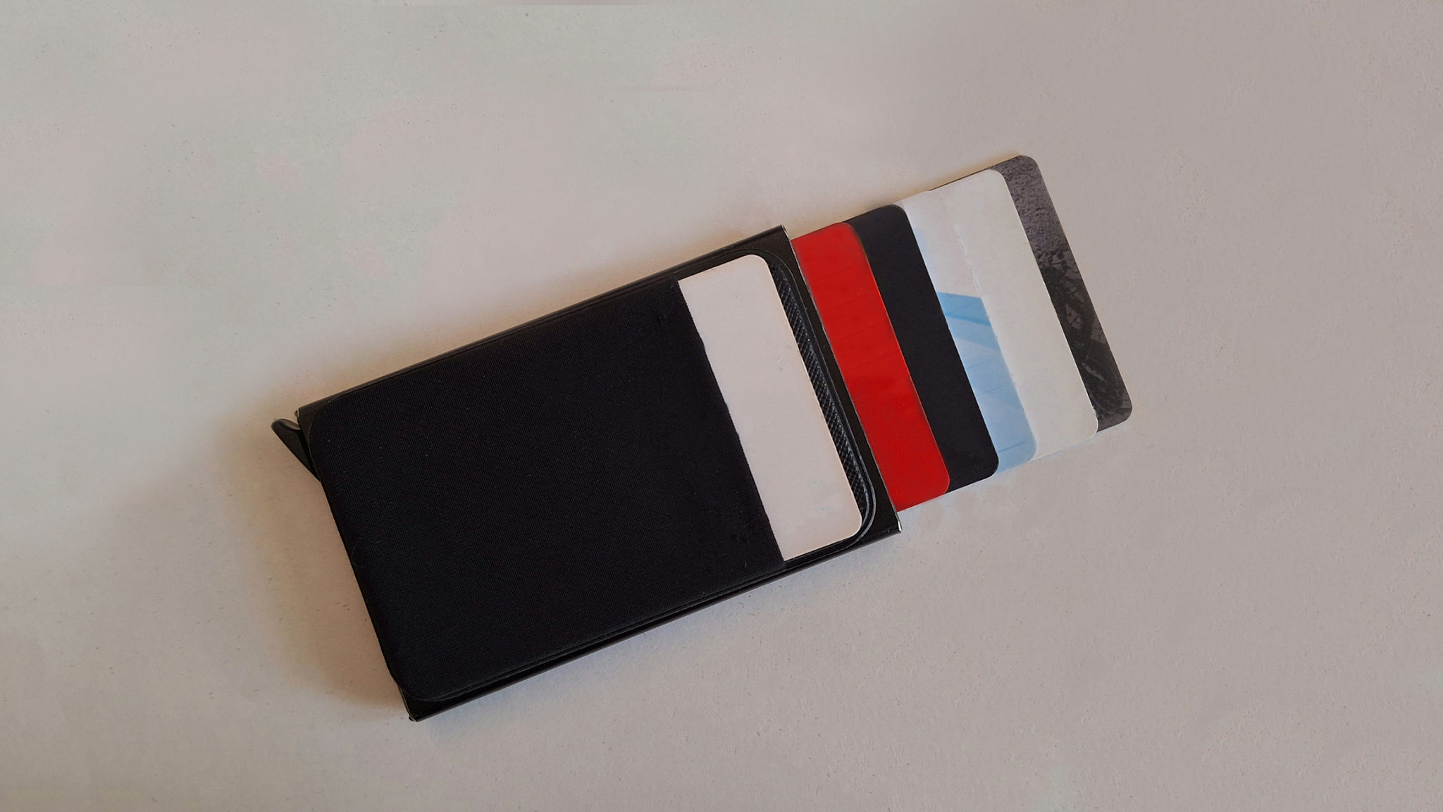 magnetic card holder