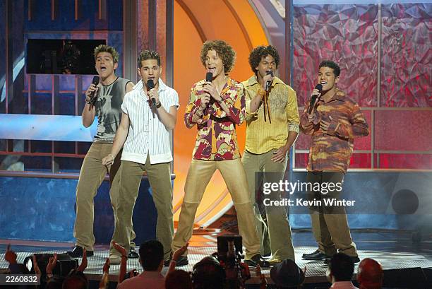 The cast of American Idol at FOX-TV's "American Idol" finale at the Kodak Theatre in Hollywood, Ca. Wednesday, Sept. 4, 2002. Photo by Kevin...