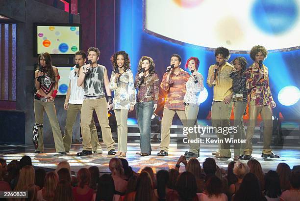 The cast of American Idol at FOX-TV's "American Idol" finale at the Kodak Theatre in Hollywood, Ca. Wednesday, Sept. 4, 2002. Photo by Kevin...