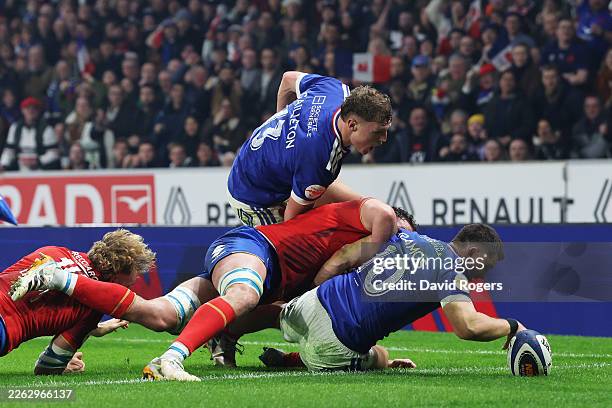 Thomas Ramos of France scores his team's third try during the Guinness Six Nations 2026 match between France and Italy at Stade Pierre Mauroy on...