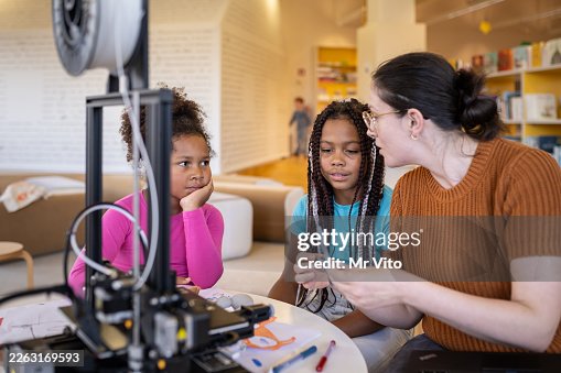 Kids Learn to Program a 3D Printer Kids Learn to Program a 3D Printer