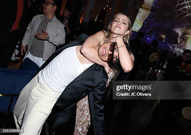 Emily Rudd Inaki 391 Emily Rudd Photos & High Res Pictures - Getty Images