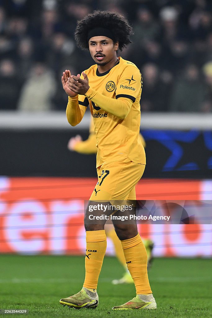 Adeyemi Running Karim Adeyemi of Borussia Dortmund celebrates his goal during the ...