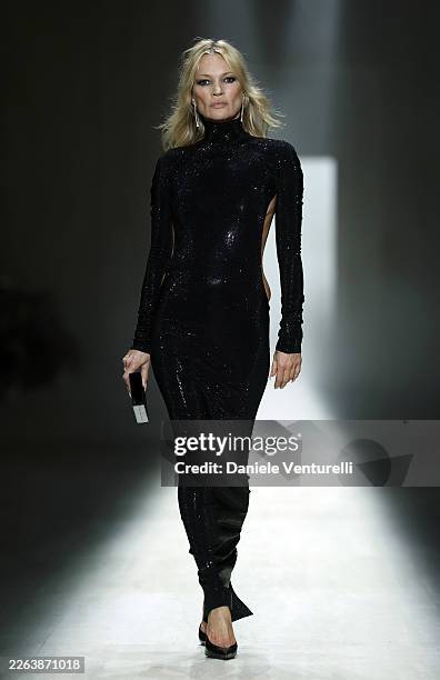 Kate Moss walks the runway at the Gucci FW26 Fashion Show at Palazzo Delle Scintille on February 27, 2026 in Milan, Italy.