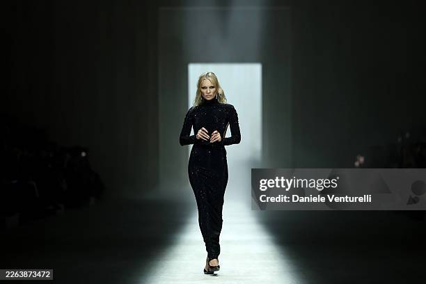 Kate Moss walks the runway at the Gucci FW26 Fashion Show at Palazzo Delle Scintille on February 27, 2026 in Milan, Italy.