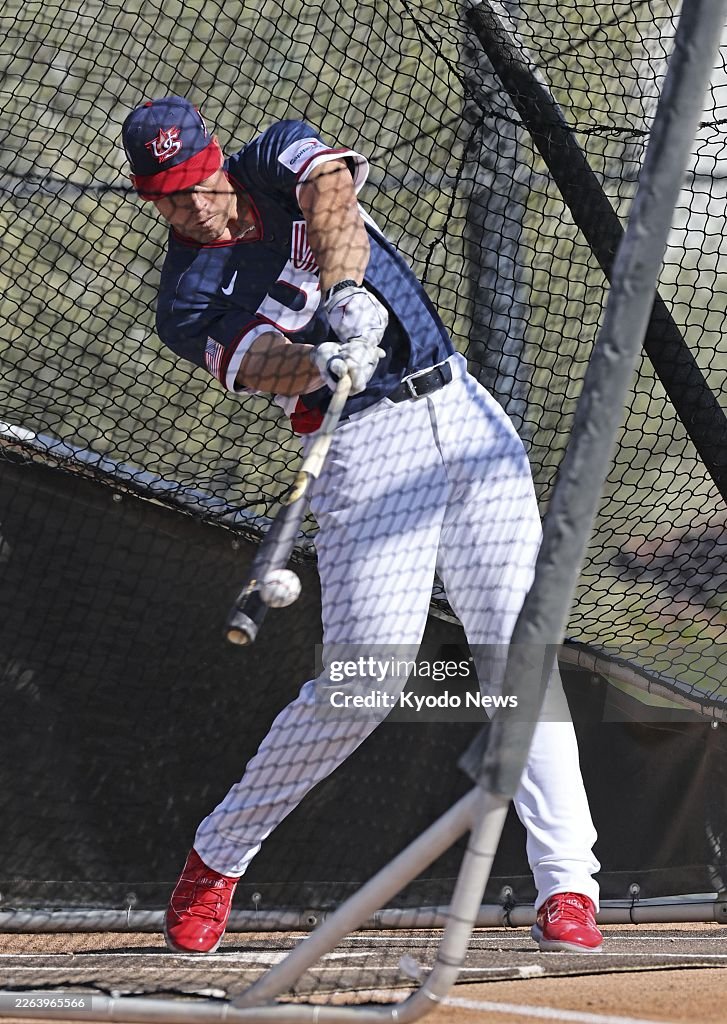 Baseball: U.S. team ahead of WBC