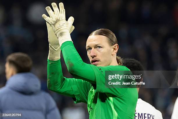 Goalkeeper Matvey Safonov salutes the supporters following the Ligue 1 McDonald's football match between Le Havre Athletic Club and Paris...