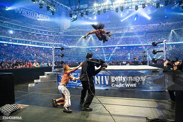 Undertaker in action against Shawn Michaels during WrestleMania XXV at Reliant Stadium on April 5, 2009 in Houston, Texas.