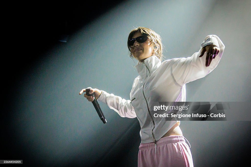 Ele A Performs In Milan