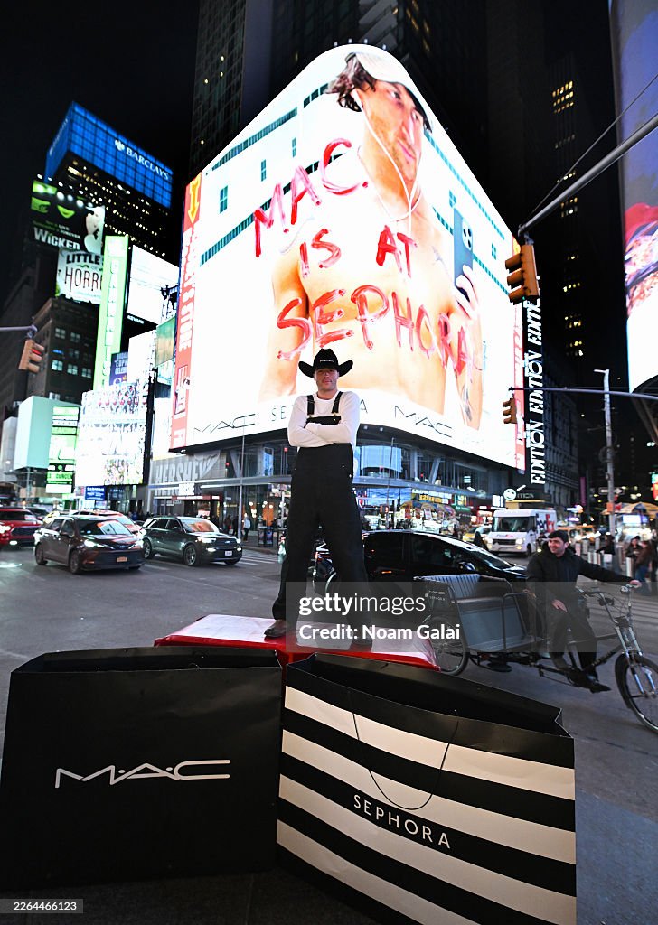 Rob Rausch Surprise Appearance With MAC Cosmetics For Sephora Launch