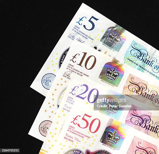 Pound Note Pain 559 Stack Of Pound Notes Stock Photos, High-Res Pictures, and Images ...