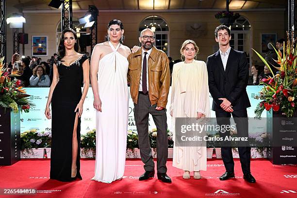 Lola Rodríguez, Elisabeth Martínez, Fernando González Molina, Nagore Aranburu and Manu Ríos attend the red carpet and premiere for "Mi Querida...