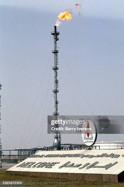 Mina Al Ahmadi Refinery and oil exporting terminal, 45 km south of Kuwait City is the main export terminal for Kuwait's oil industry and the nations...