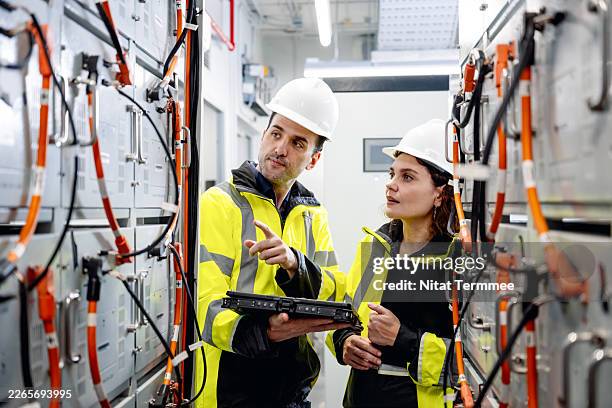 monitoring energy use allows organizations to eliminate waste and refine operations. this data-driven approach ensures both cost-efficiency and optimized resource management. - energy storage stock pictures, royalty-free photos & images