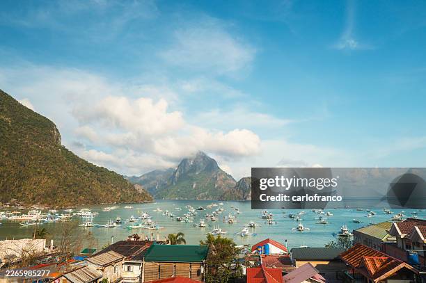 cadlao island mountain - el nido palawan beach town - philippines - high angle wide shot - palawan stock pictures, royalty-free photos & images