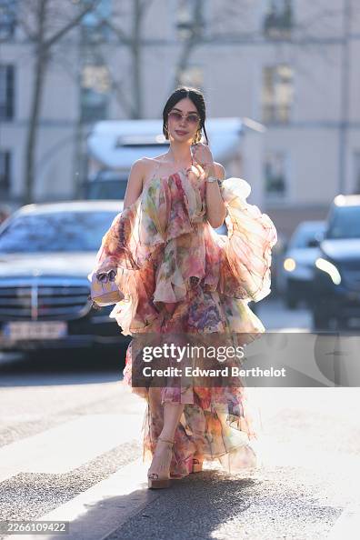 Street Style - Paris Fashion Week - Womenswear Fall/Winter 2026/2027 - Day 8 Street Style - Paris Fashion Week - Womenswear Fall/Winter 2026/2027 - Day 8