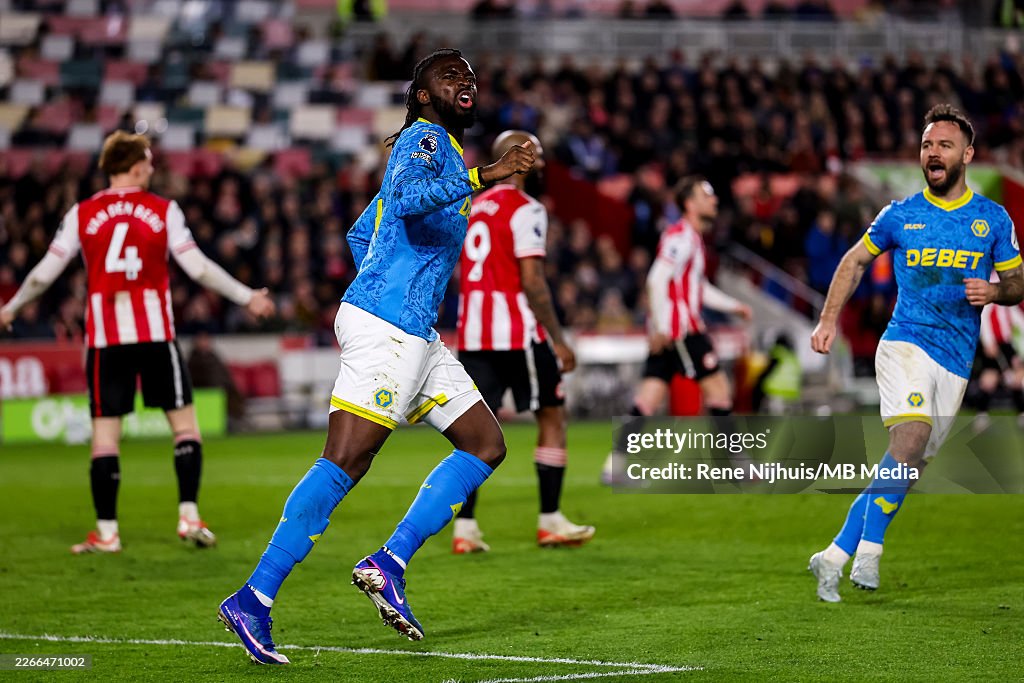 Brentford v Wolverhampton Wanderers - Premier League