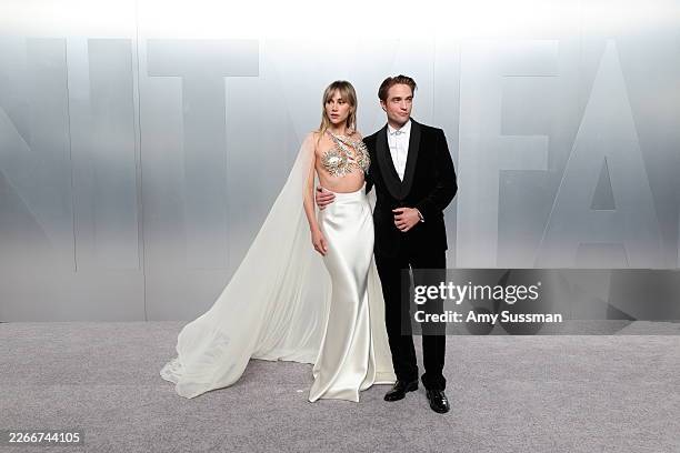 Suki Waterhouse and Robert Pattinson attend the 2026 Vanity Fair Oscar Party Hosted By Mark Guiducci at Los Angeles County Museum of Art on March 15,...