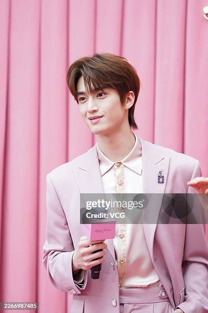 Kangle Actor 14 Photos & High Res Pictures - Getty Images