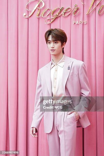Kangle Actor 14 Photos & High Res Pictures - Getty Images