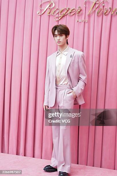 Kangle Actor 14 Photos & High Res Pictures - Getty Images