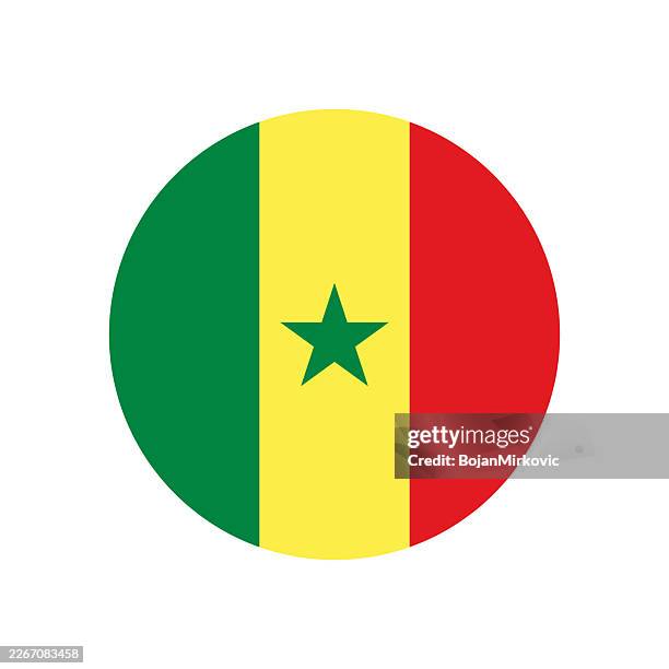 stockillustraties, clipart, cartoons en iconen met senegal circle flag. vector - senegal
