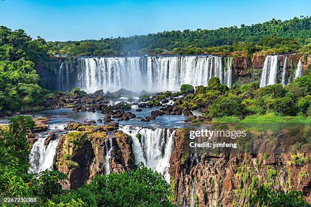 parque nacional de las cataratas iguazú, estado de paraná, brasil - cataratas del iguazú fotografías e imágenes de stock