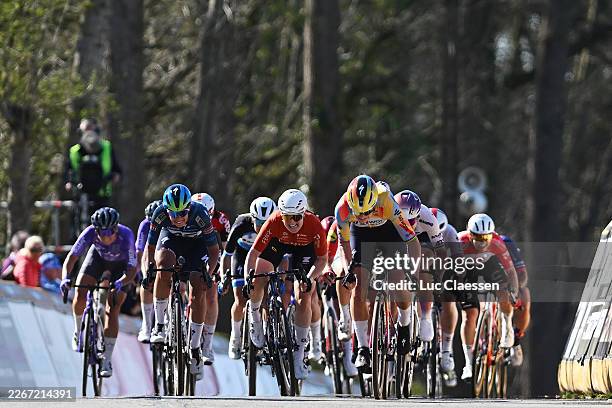 Lotte Kopecky of Belgium and Team SD Worx - Protime, Charlotte Kool of Netherlands and Team Fenix-Premier Tech, Lara Gillespie of Ireland and UAE...